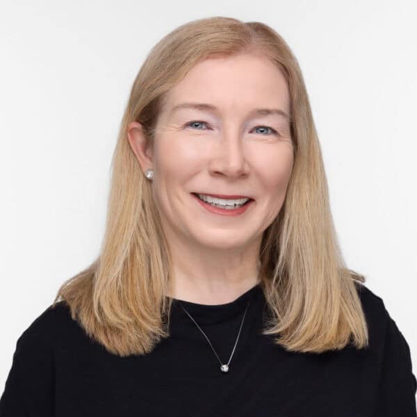 Headshot of Kelly Reddy-Heffner, CFP®, CDFA®, CSLP®, CFT™, MBA