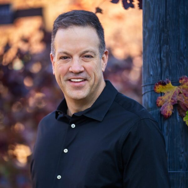 Headshot of Eric Sigdestad, CFP®